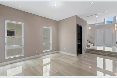 8415 NW 34th Dr, Doral, FL 33122 - Photo 12