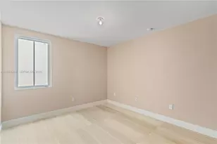 8415 NW 34th Dr, Doral, FL 33122 - Photo 76