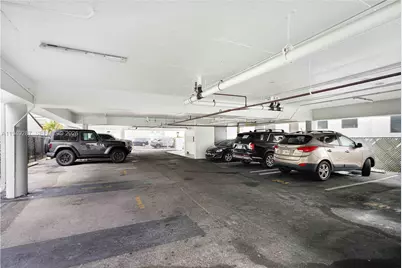 7925 Carlyle Ave #202, Miami Beach, FL 33141 - Photo 16