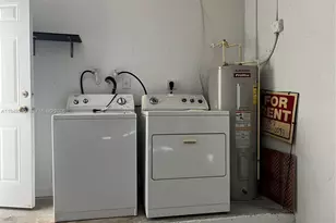 3401 NE 4th St, Homestead, FL 33033 - Photo 8