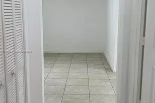 1802 Waterview Cir, Palm Springs, FL 33461 - Photo 16