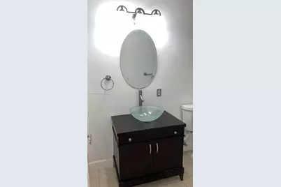 1802 Waterview Cir #1802, Palm Springs, FL 33461 - Photo 14