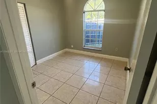 603 NW 97th St, Miami, FL 33150 - Photo 16