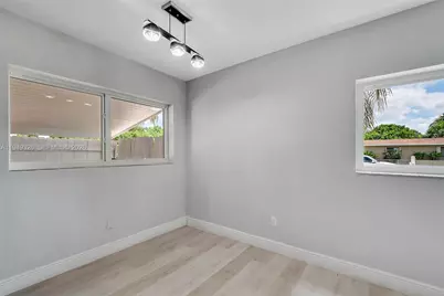 9710 SW Sw 161 St, Miami, FL 33157 - Photo 6