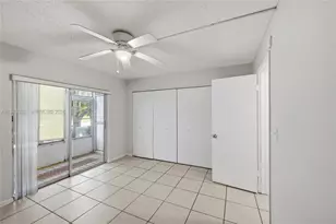 403 Sheffield Q, West Palm Beach, FL 33417 - Photo 8