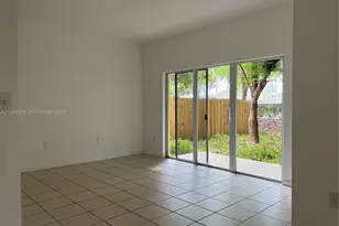 3334 NE 3rd Dr, Homestead, FL 33033 - Photo 4