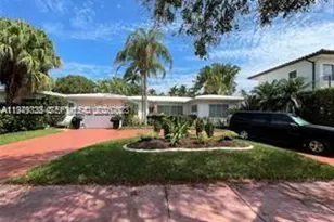 1070 N Shore Dr, Miami Beach, FL 33141 - Photo 1
