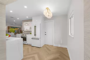 1581 NW 85th Terrace, Plantation, FL 33322 - Photo 14