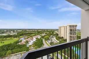 2425 Presidential Way, West Palm Beach, FL 33401 - Photo 40