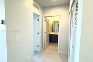 18300 SW 98th Ave, Palmetto Bay, FL 33157 - Photo 6