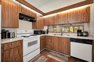 3515 Village Blvd, West Palm Beach, FL 33409 - Photo 16