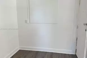 1552 SW 2nd St, Miami, FL 33135 - Photo 6