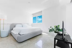3801 Collins Ave, Miami Beach, FL 33140 - Photo 14