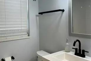 2508 Bay Dr, Pompano Beach, FL 33062 - Photo 18