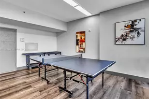 16565 NE 26th Ave, North Miami Beach, FL 33160 - Photo 28