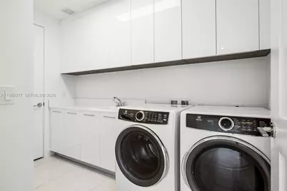 151 N Seabreeze #1003-E, Fort Lauderdale, FL 33304 - Photo 32