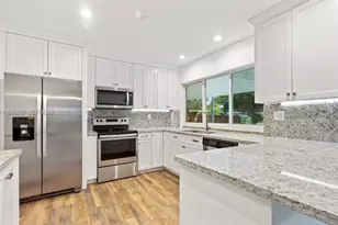 17220 SW 83rd Ct, Palmetto Bay, FL 33157 - Photo 6