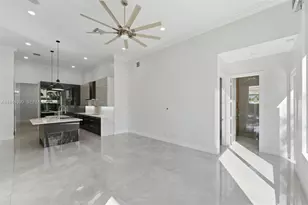 11098 Canary Island Ct, Plantation, FL 33324 - Photo 18