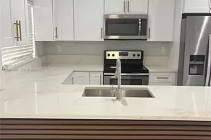 13292 NW 5th St, Plantation, FL 33325 - Photo 12