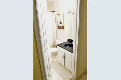 131 SW 178th Way, Pembroke Pines, FL 33029 - Photo 22