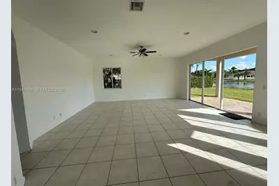 11286 Regatta Ln, Wellington, FL 33449 - Photo 24