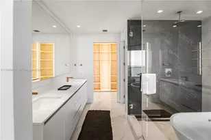 700 NE 24th St, Miami, FL 33137 - Photo 14