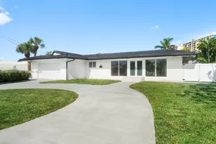 430 Tamarind Dr, Hallandale Beach, FL 33009 - Photo 26