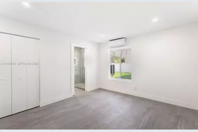 430 Tamarind Dr, Hallandale Beach, FL 33009 - Photo 32