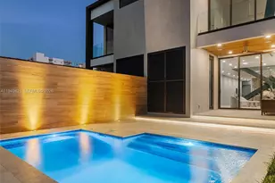 2823 SW 23rd Terrace, Miami, FL 33145 - Photo 32