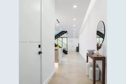 2823 SW 23rd Ter, Miami, FL 33145 - Photo 4