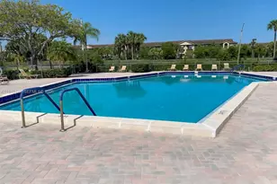 551 SW 135th Ave, Pembroke Pines, FL 33027 - Photo 10