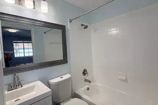 11612 NW 51st Terrace, Doral, FL 33178 - Photo 18
