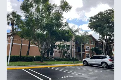 8701 Wiles Rd #103, Coral Springs, FL 33067 - Photo 4