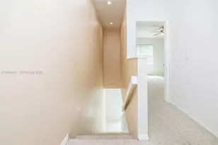 1911 Madeira Dr, Weston, FL 33327 - Photo 32