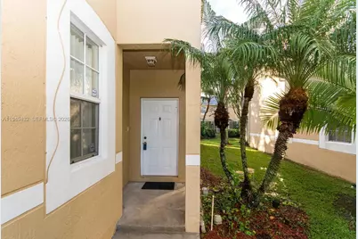 1911 Madeira Dr #1911, Weston, FL 33327 - Photo 6