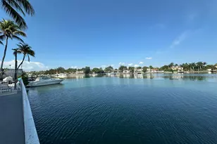 5880 Collins Ave, Miami Beach, FL 33140 - Photo 18