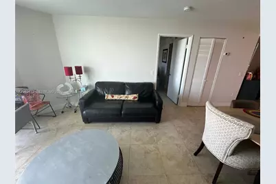 5880 Collins Ave #705, Miami Beach, FL 33140 - Photo 8