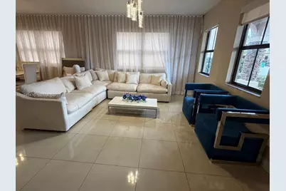 9855 NW 89th Ter, Doral, FL 33178 - Photo 2