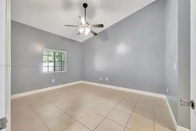 1192 NE 32nd Ave, Homestead, FL 33033 - Photo 16