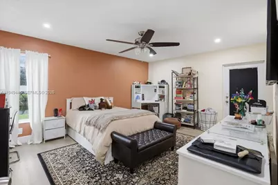 8615 Bridle Path Ct, Davie, FL 33328 - Photo 14