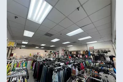 500 W 49th St, Hialeah, FL 33012 - Photo 6