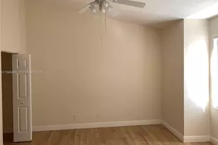 3338 Lakeside Dr, Davie, FL 33328 - Photo 26