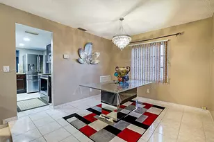 2210 NW 91st Terrace, Pembroke Pines, FL 33024 - Photo 8