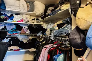 841 NE 207th Ln, Miami, FL 33179 - Photo 36