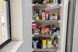 841 NE 207th Ln, Miami, FL 33179 - Photo 20