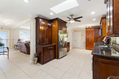 9461 SW 31st Ter, Miami, FL 33165 - Photo 18