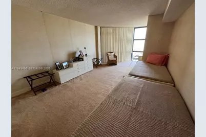 6423 Collins Ave #809, Miami Beach, FL 33141 - Photo 14