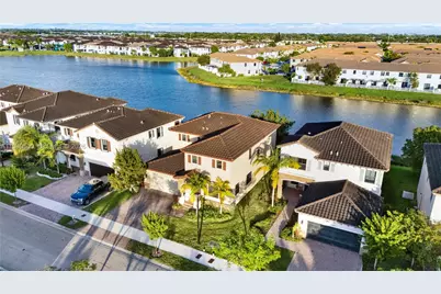 9411 W 35th Ave, Hialeah, FL 33018 - Photo 36