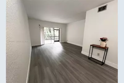 9156 NW 40th St #105-1, Coral Springs, FL 33065 - Photo 1