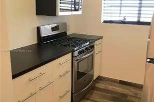 645 Michigan Ave, Miami Beach, FL 33139 - Photo 8